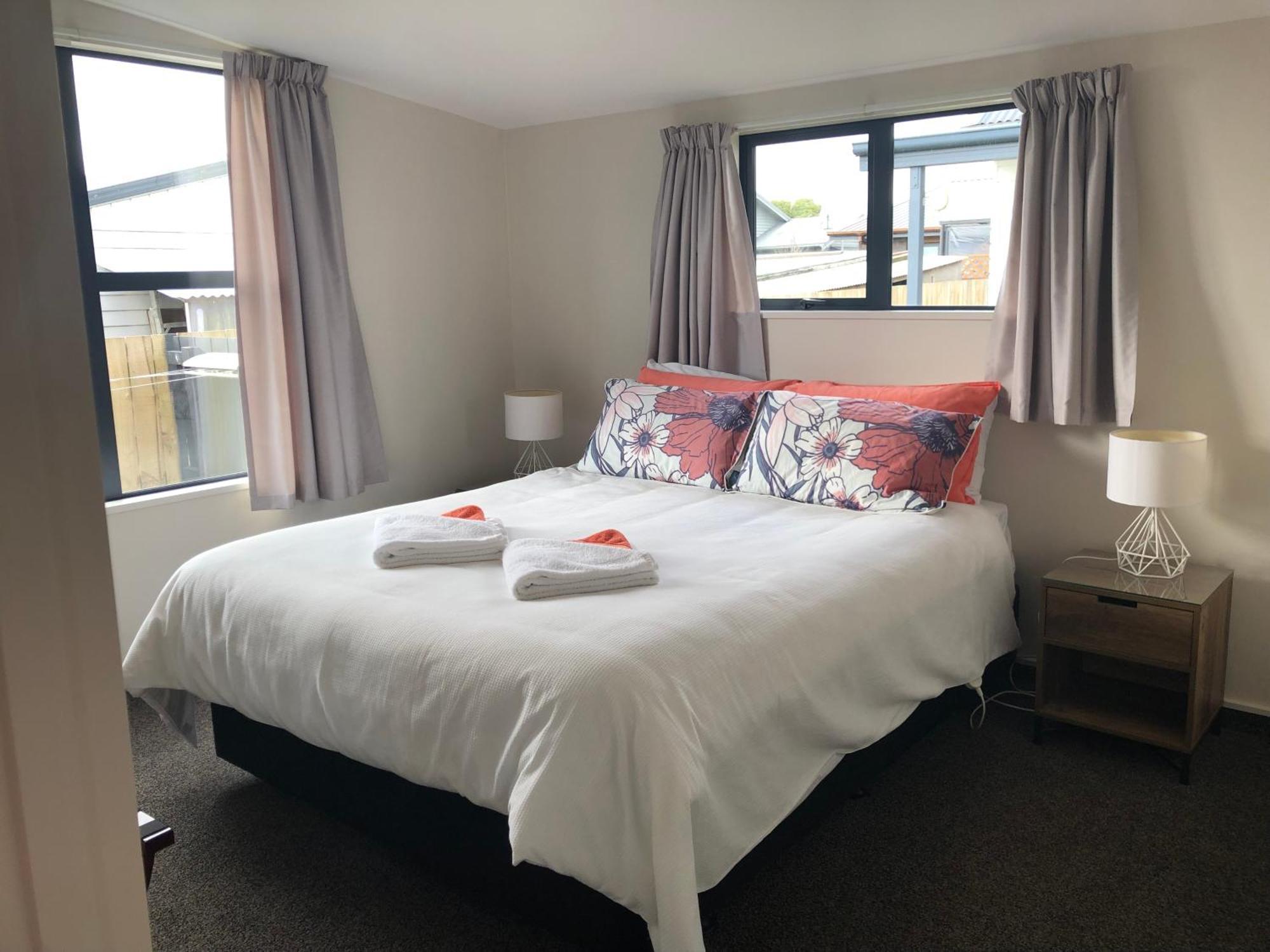 Amberlea Cottages Hokitika Room photo