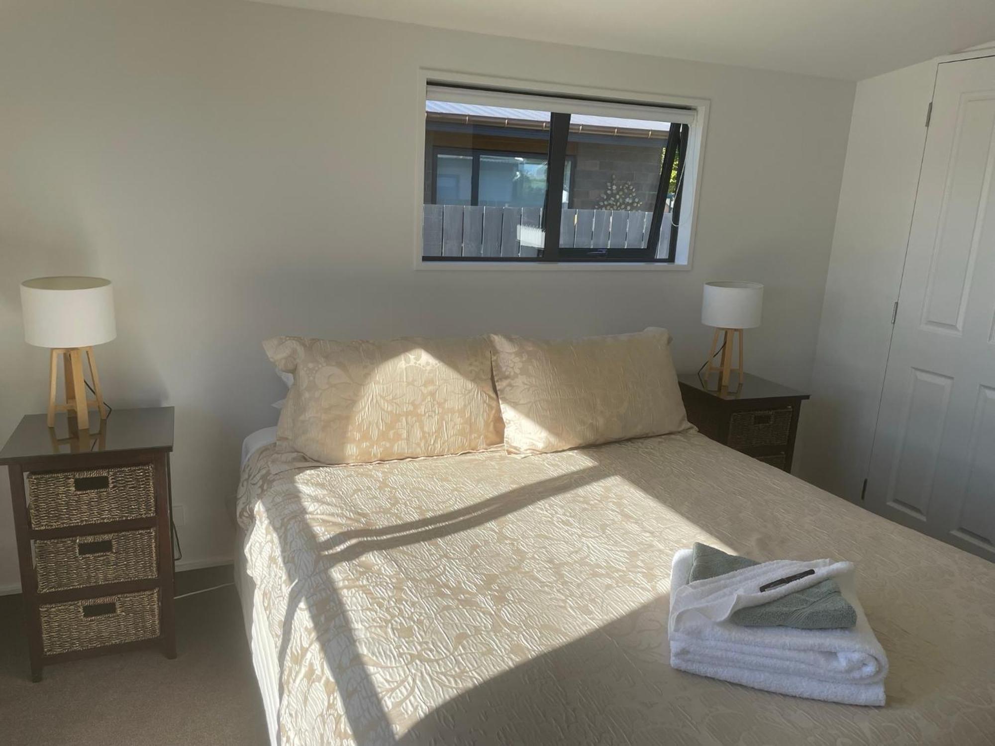 Amberlea Cottages Hokitika Room photo